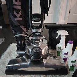 Like New Kirby Platinum Upright Vacuum Cleaner 