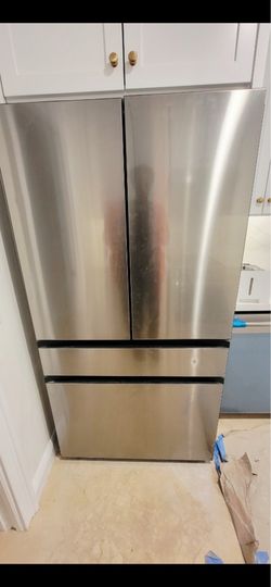 Samsung Bespoke 4-Door French Door Refrigerator / Refrigerador nevera frío 36” inches wide
