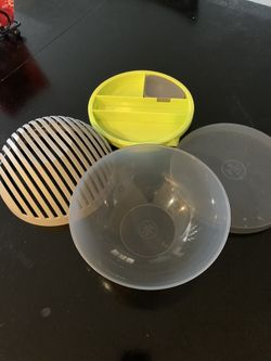 Pampered Chef Salad Cutting Bowl Set