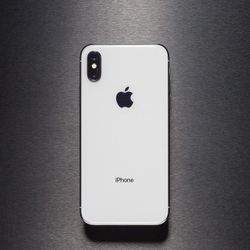 Apple IPhone X Unlocked