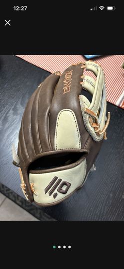 Nakoma Baseball Glove