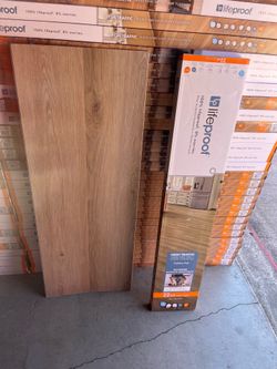 Lifeproof 22MIL Cashiers Oak Vinyl Tile Flooring