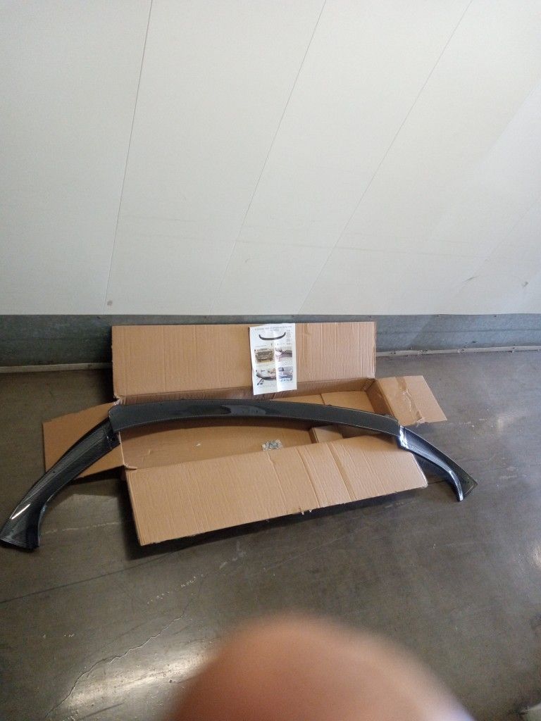 Model3 Carbon Fiber Spoiler