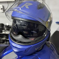 Seidici II Motorcycle Helmet W/built In Cardo Talk Pack