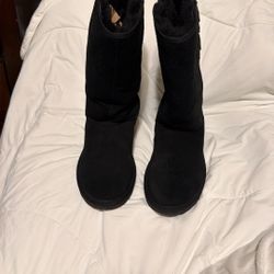           Botas   UGG   Size    7 