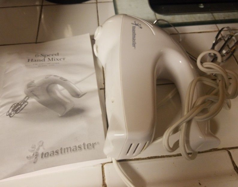 New In Box Toastmaster 6 Speed Mixer