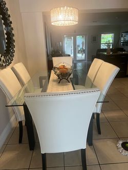 6 dining room chairs $350