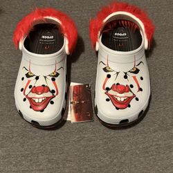 IT Pennywise Crocs