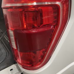 Light Ford 150