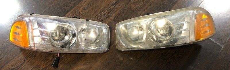 USED REF#1523/#1524 || 1999-2006 GMC SIERRA 1500 || DRIVER/PASSENGER HEAD LIGHTS