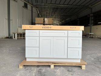 **60” Bathroom Vanity Cabinet, Single / Double Sink In Stock**