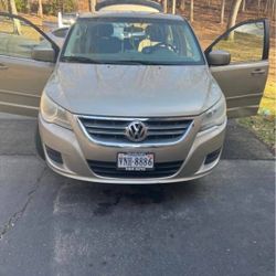2009 Volkswagen Routan