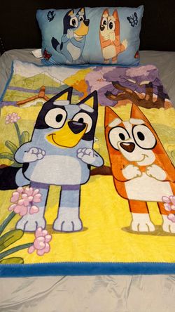 Bluey Kids Throw Blanket and Pillow Set