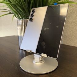 🌸Spring Sale🌸 Samsung Galaxy Z Fold 6 Xfinity Locked 256GB