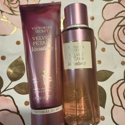 Victoria Secret Mist And Lotion Set