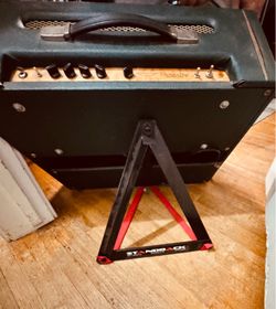 Stand Back Amplifier Stand