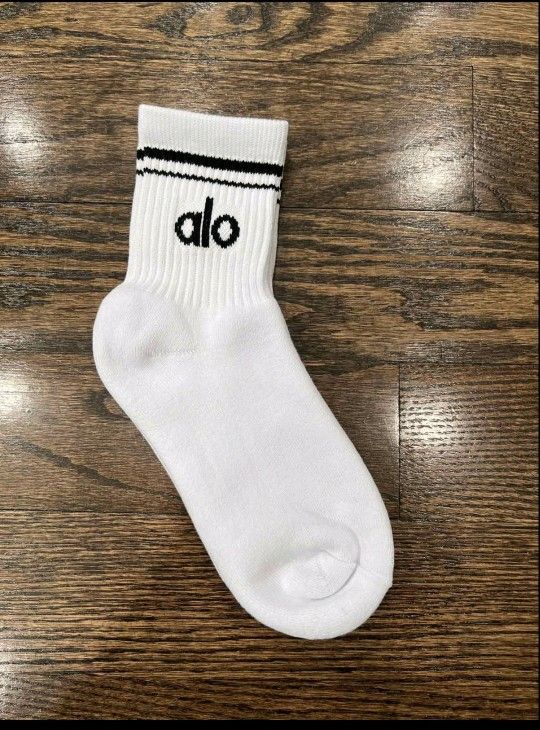 Alo Socks 1 Pair