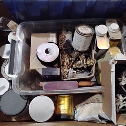 Art Supplies 