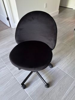 Desk chair