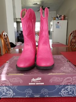 Botas para niña talla uno usadas una vez perfecgas condiciones