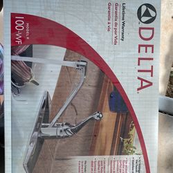 Delta Faucet Model 100-WF