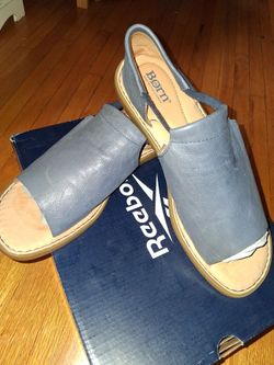 Women's Born Blue Leather Flats Peeptoe New