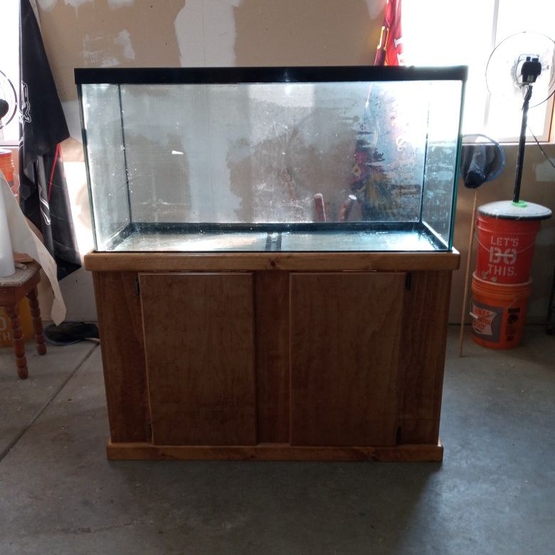 90 Gallon Tank And Stand