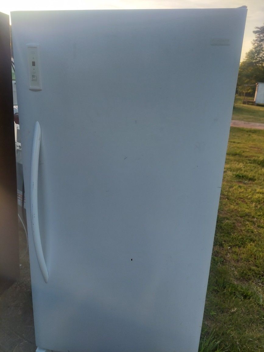 Frigidaire Freezer