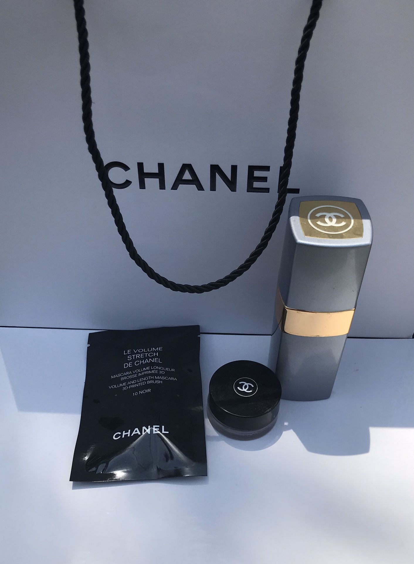 Chanel Perfume N#5 sample of Mascara and Beige eye Shadow