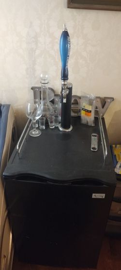 Mini fridge