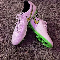 Nike Magista Cleats (2016)