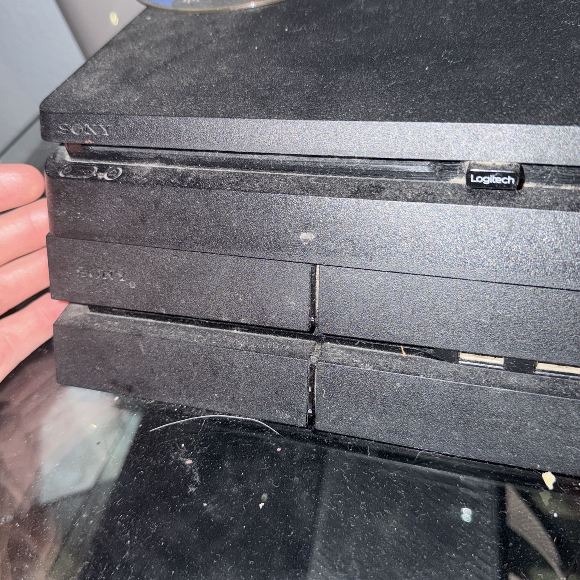 Ps4 and Ps4 slim