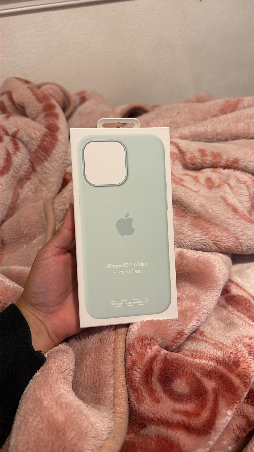 iPhone pro Max Apple Silicon Case 