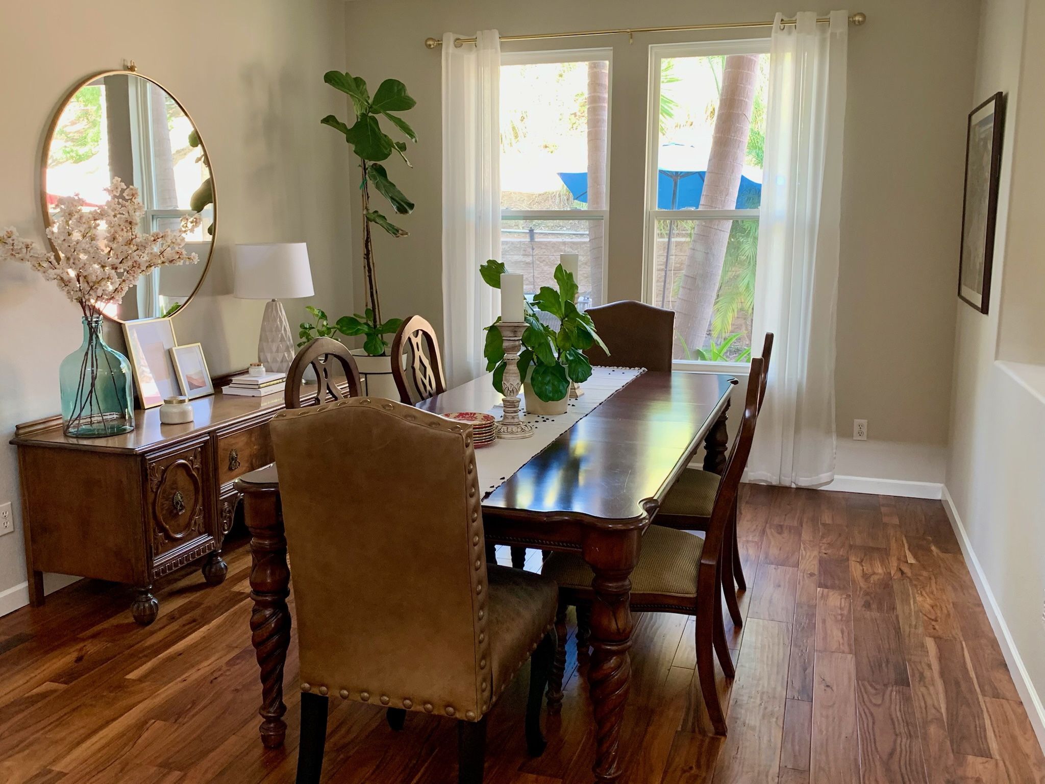 Formal Dining Table w/Chairs
