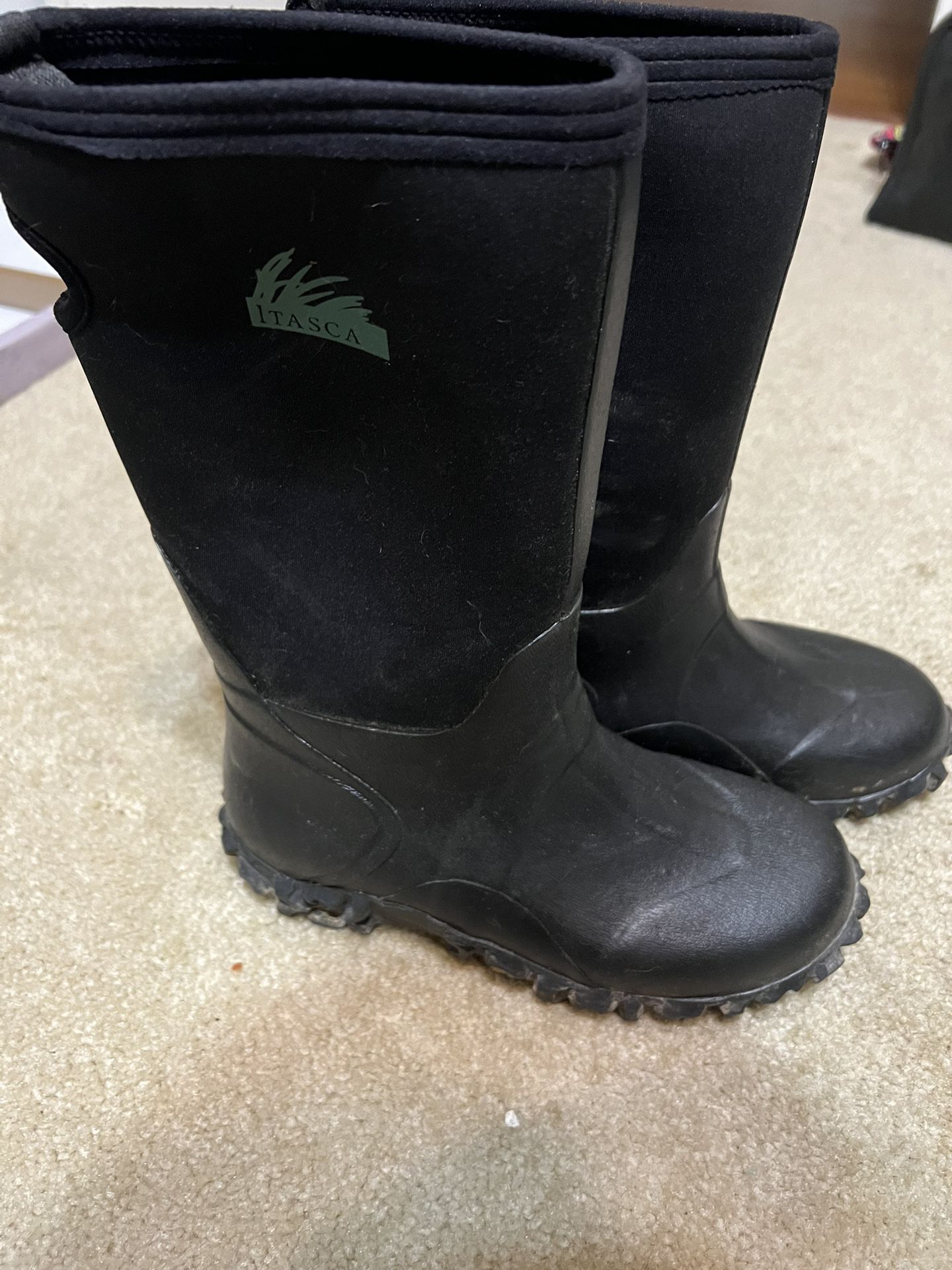 Itasca Waterproof Muck Boots