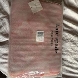 ✨ Brand New Kate Spade 15” Floral Laptop Sleeve – Never Opened! ✨