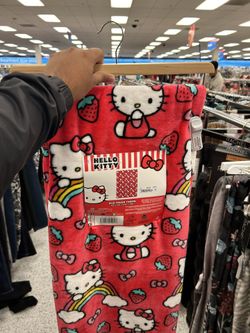 Hello Kitty Blanket