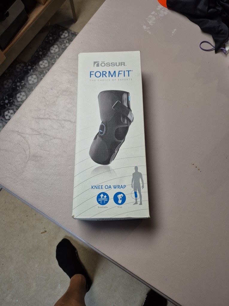 Ossur Knee Brace