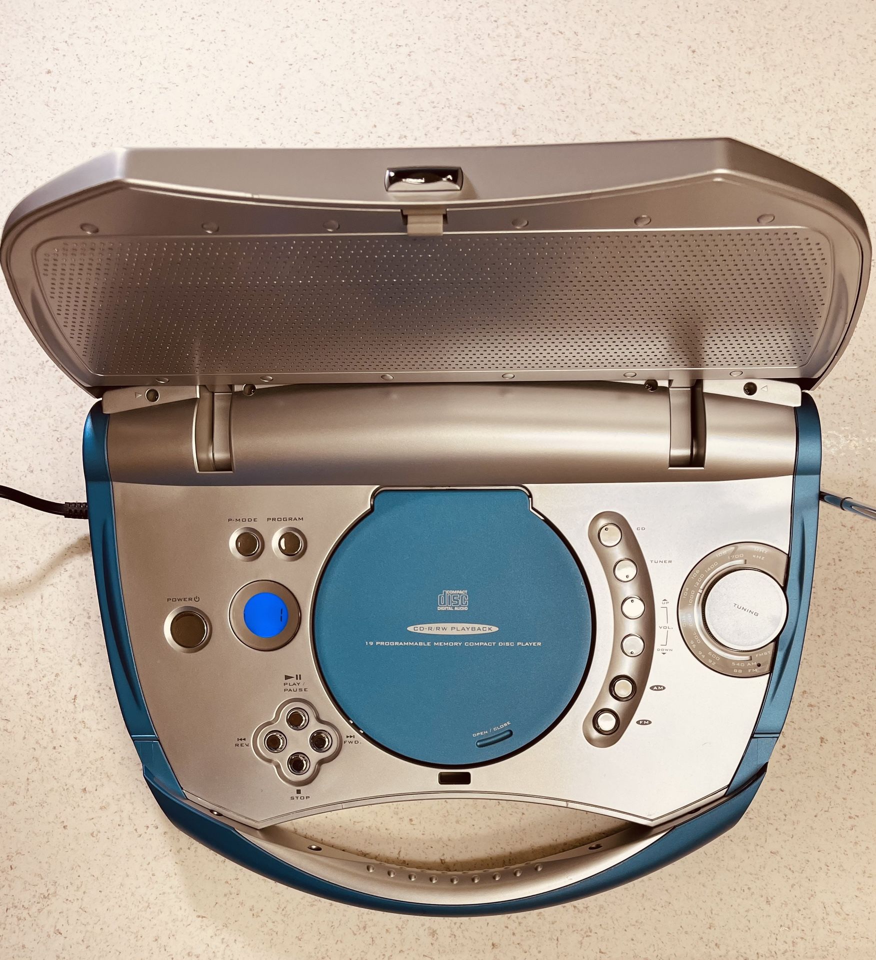 Get To Emerson Compact Disc Player AM/FM Radio PD6950 W/ Cord Tested & Works - Electronics | Color: Silver