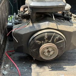 18HP Briggs And Stratton Side Shaft