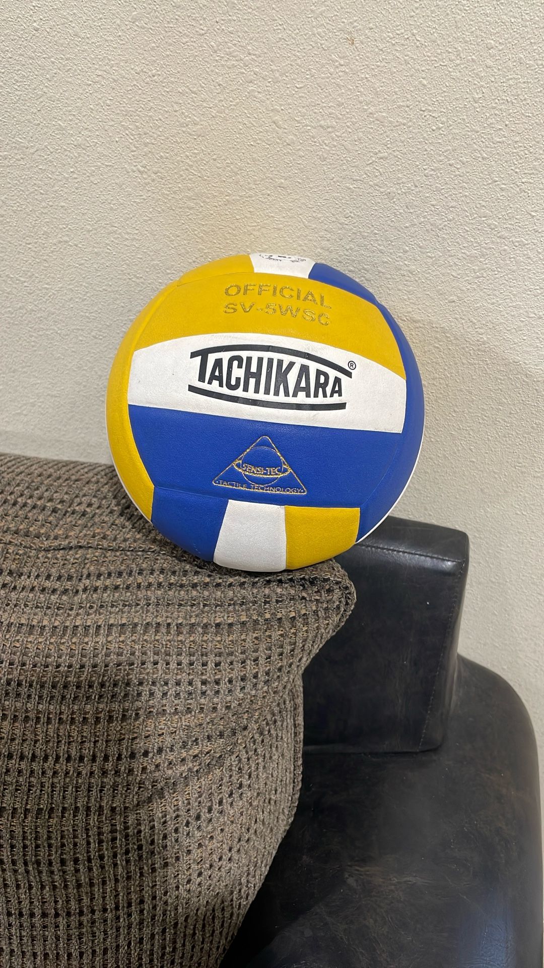 Official SV-5WSC  TACHIKARA Volleyball.