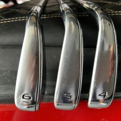Callaway Rogue Pro Iron Set