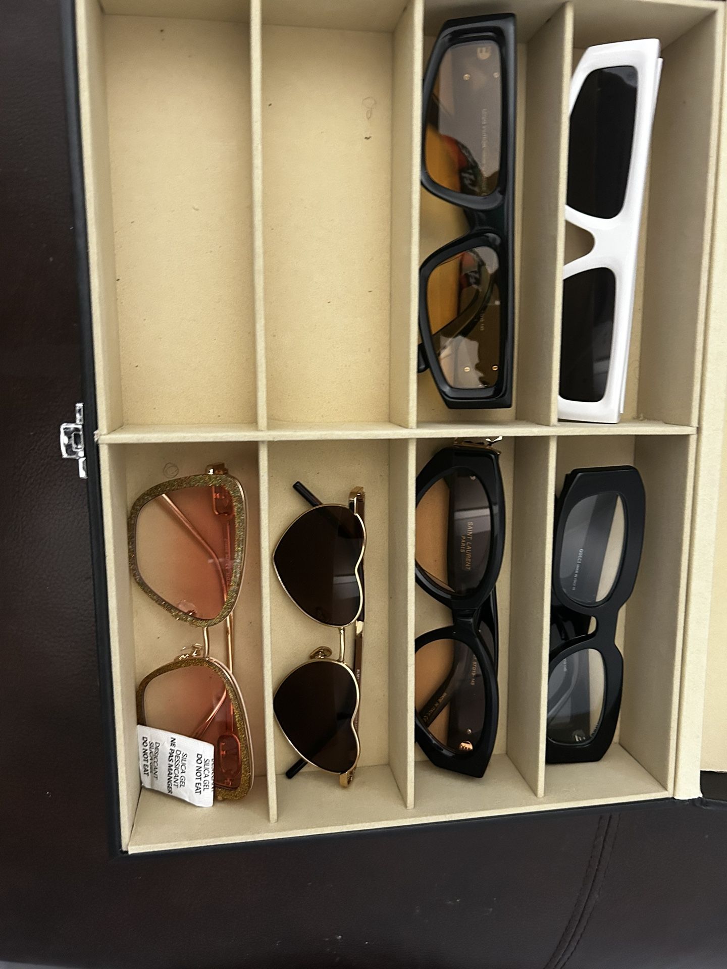 Mens And Women’s Sunglasses 