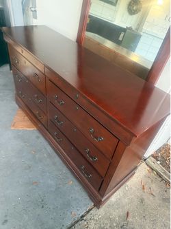 Dresser ( real wood )