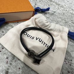 Authentic bracelet Louis Vuitton