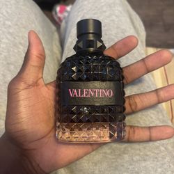 Valentino 