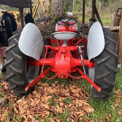 Tractor 