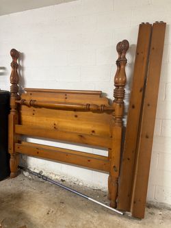 Queen poster bed set - solid wood
