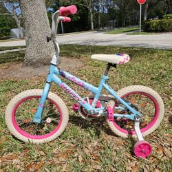 Girls Bike With Training Wheels 