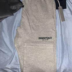 Essential Sweatpants